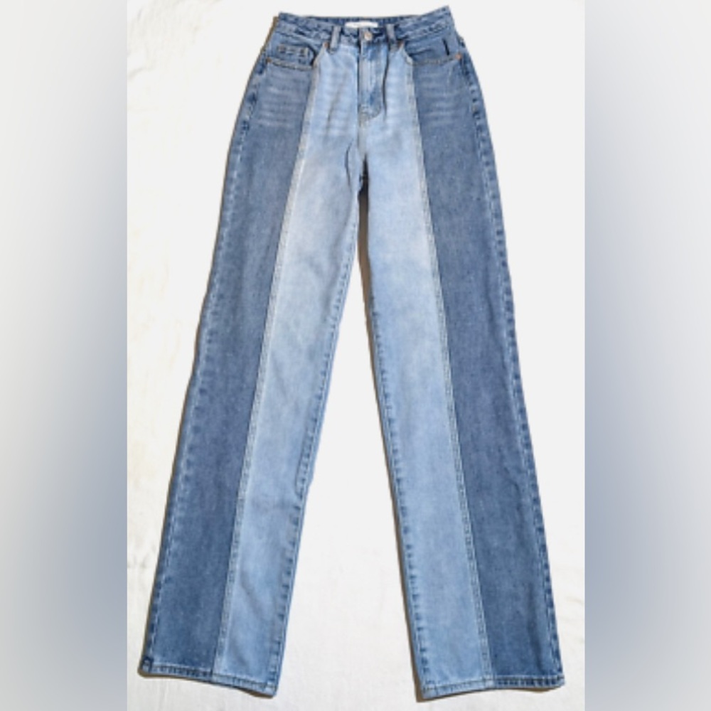 Two-Tone 90’s Boyfriend Jeans